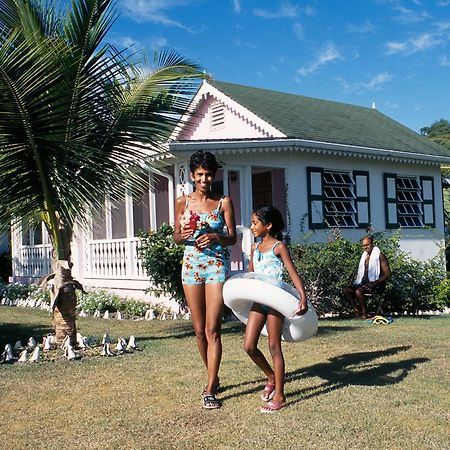 Oualie Beach Resort Nevis Bagian luar foto